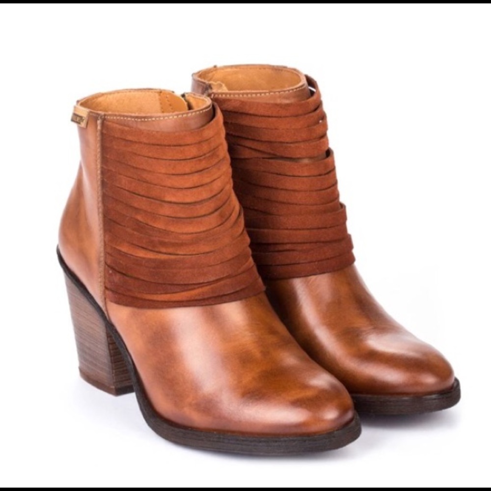 Pikolino Alicante ankle boot in brown leather